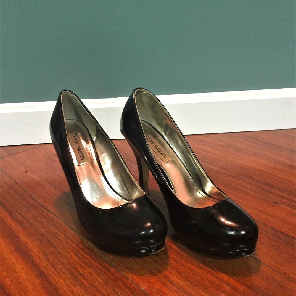 Steve Madden Platform Heels - Black